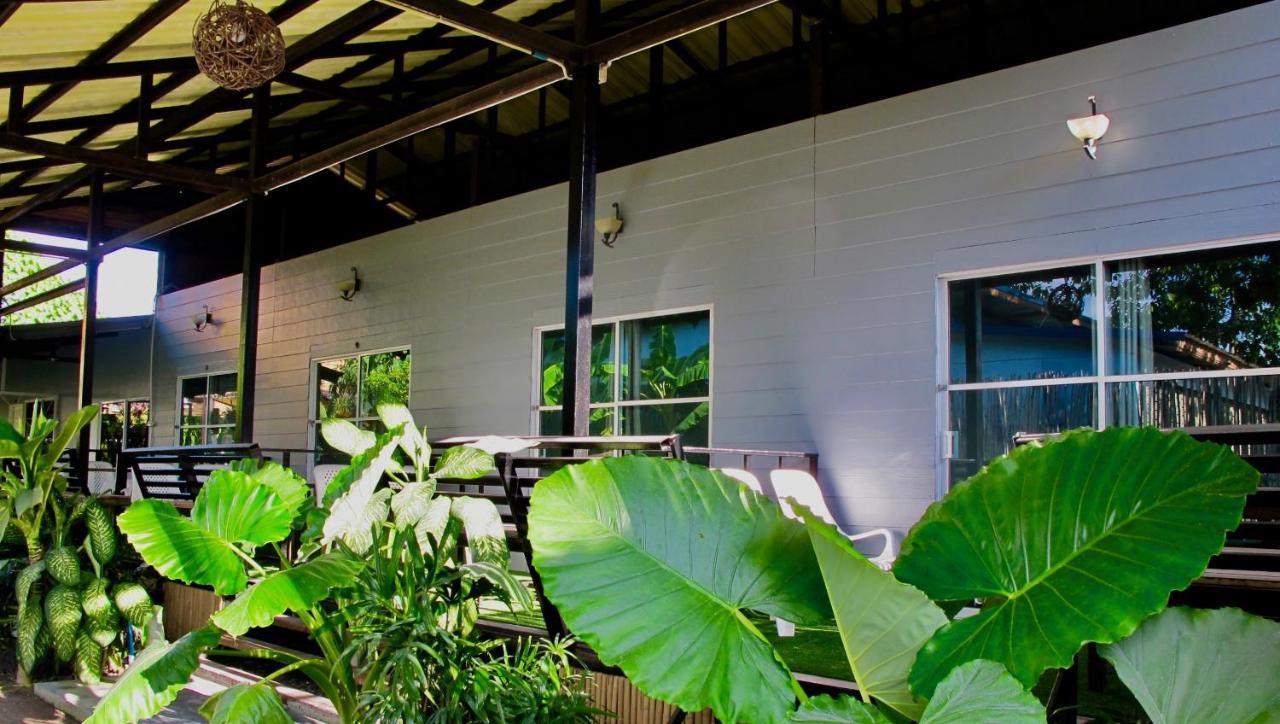 Oasis Lipe Resort Exterior photo