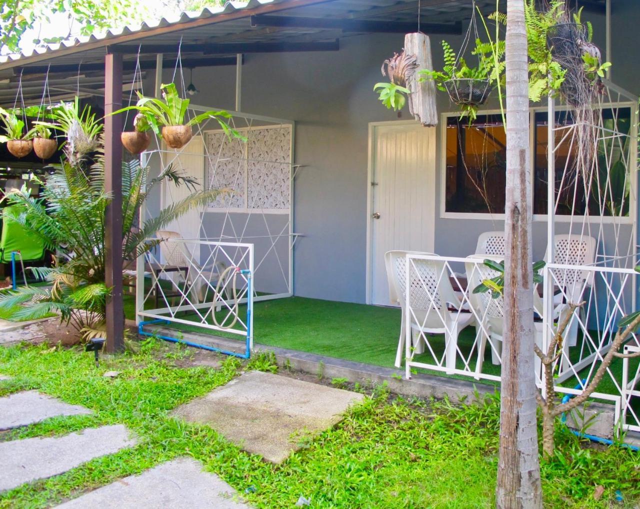Oasis Lipe Resort Exterior photo