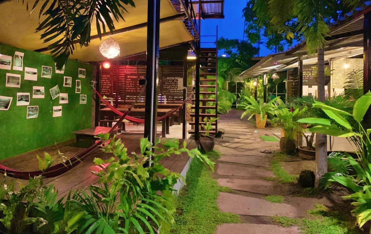 Oasis Lipe Resort Exterior photo